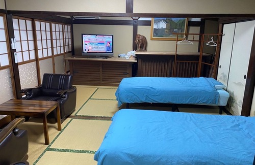 Awaji House | One group of old folk houses a day for rent/Awaji Hyōgo