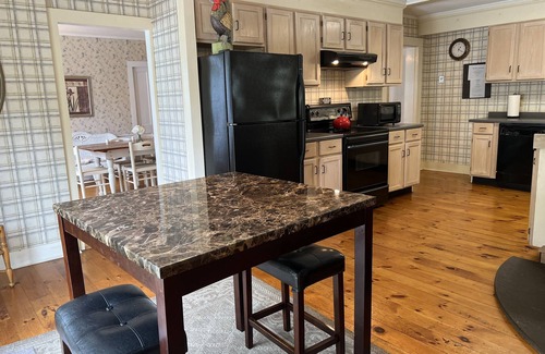 Cooperstown House | One Mile from Cooperstown Dreams Park ~ 5 Minutes to The Village of Cooperstown