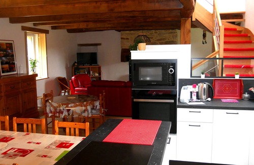 Riantec House | One of a kind! Fully renovated character gite 2 steps from the sea.