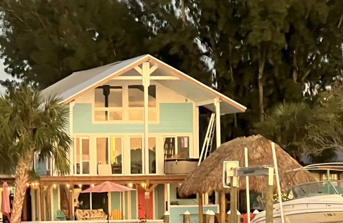Grant-Valkaria House | One of a kind luxury island pool home