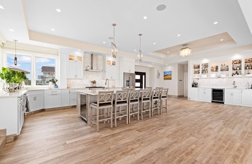Gloucester House | One of a kind ocean front property - private section of Wingaersheek Beach.