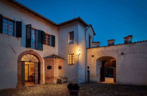 Bivio Lugnano House | One of the principle and most historic estates in Italy.