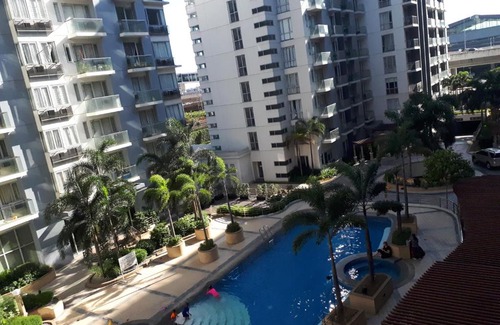 Pasay Apartment | One Palm Tree Villas