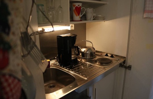 Lam Apartment | One-room apartment (approx. 25 sqm) for 2 people plus balcony, bathing and sauna area