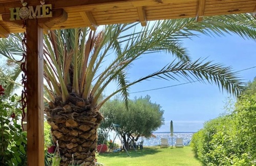 Gerakini Apartment | One step | Seaside | Quiet | Green