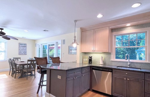 Spring Lake House | One week left! Aug 16-23rd - 20% off - IMMACULATE, walk to beach, town