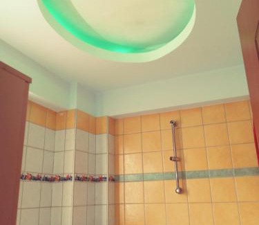 Sintiki House | oniron