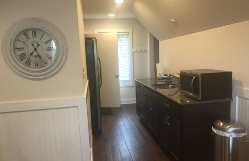 High Point House | Only 10 minutes from Furniture Market in downtown High Point