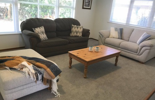 Ruakaka House | Only 40 metres to the beach!