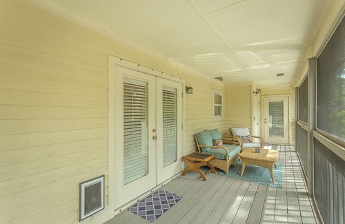 Magnolia Bluffs House | Only 5 min from the St. George or Apalachicola!