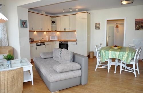 Laboe Apartment | Only a few steps to the marina and the town center