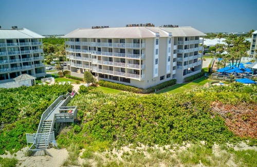 Stuart Condo | Only Have a Week? Unwind at Our Luxury Oceanfront, Indian River Plantation Condo