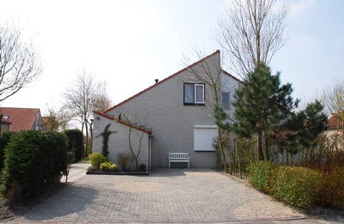 Julianadorp aan zee House | Ooghduyne 76 4season-oase