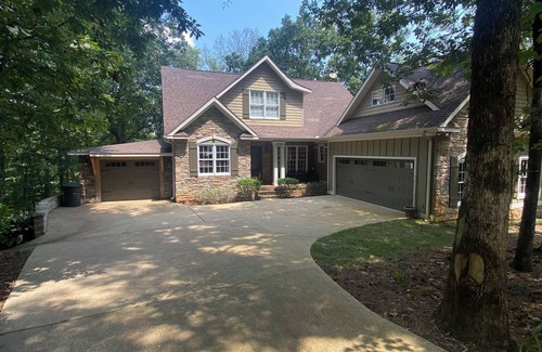 Auburn - Opelika House | Opelika/Auburn Big, Beautiful House On Pond, 1/5 Mile From Golf Course