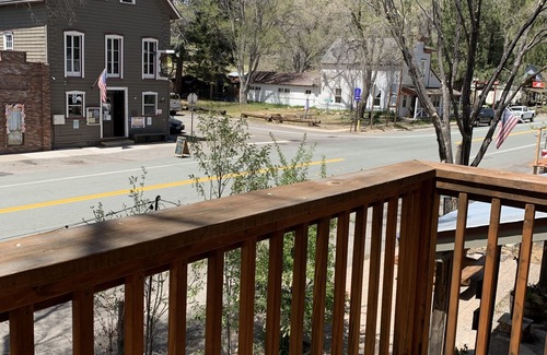 Markleeville Apartment | Open, airy, upstairs studio apartment in the heart of Markleeville. Pet friendly