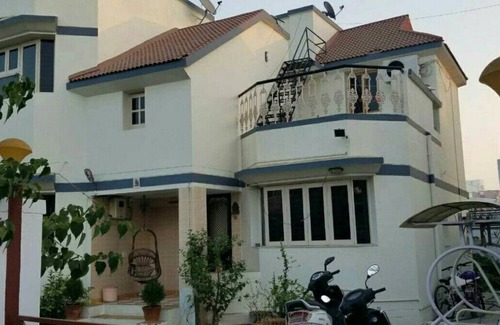 Ahmedabad House | Open house for all who come around the globe