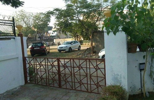 Ahmedabad House | Open house for all who come around the globe
