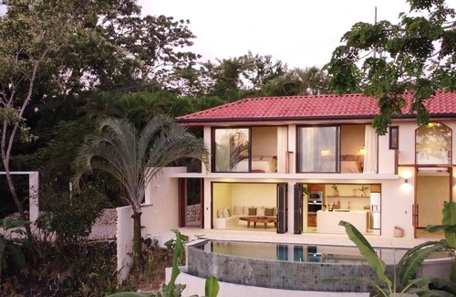 Las Delicias Villa | Open up for the Ocean View! Equipped, AC, Wi-Fi