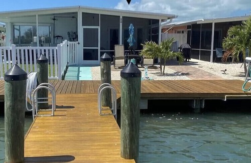Key Colony Beach House | OPEN WATER PARADISE 2/2 HALF DUPLEX IN KEY COLONY BEACH MARATHON, FL 34