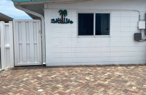 Key Colony Beach House | OPEN WATER PARADISE 2/2 HALF DUPLEX IN KEY COLONY BEACH MARATHON, FL 34