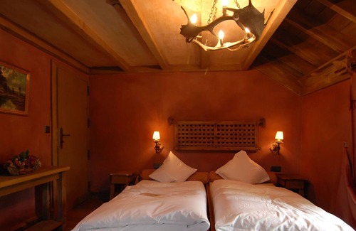 Bellevaux House | Opulent Chalet in Thirimont with Turkish Steambath & Sauna