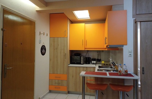 Heraklion Apartment | Orange Central Studio/Heraklion Crete