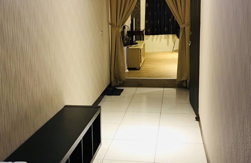 Ruifang House | Orange House B&B Juifen