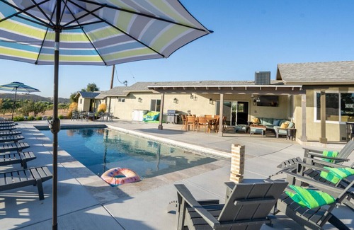 Paso Robles House | Orchard House - Country setting for a get away gathering!