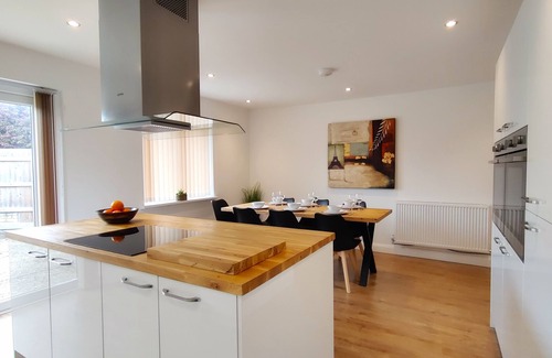 Kempsford House | Orchard View - 4-Bed Home In Kempsford, Cotswolds