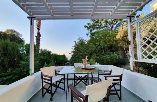 Lagoudi Zia House | Orea Ellas - Apollon Studio | Sea View
