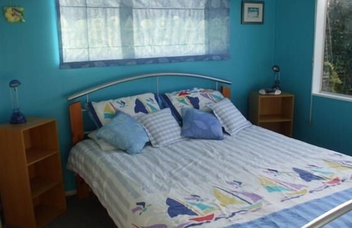 Coopers Beach House | Original Kiwi Bach 0420