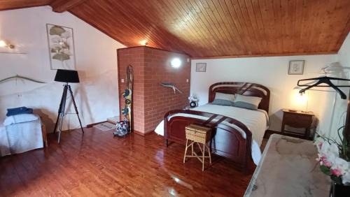 Fundao Ski Chalet | Orion Guesthouse Telhado