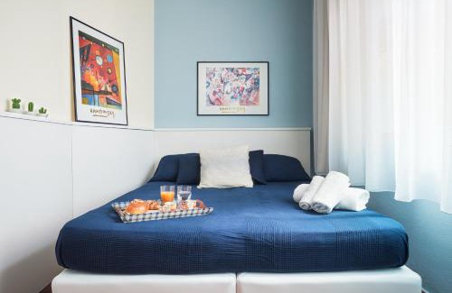 Pozzallo Apartment | Orizzonte Casesicule, Fantastic Sea View with Balcony and Big Windows, Wi-Fi