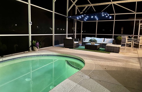 Ridgewood Lakes House | Orlando Davenport by Disney with pool and spa and view to the lake Golf Course