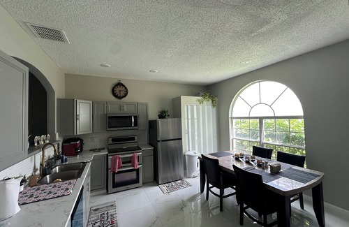 Orlando House | Orlando Lakefront Pool Home, 25 min from Disney & Universal, 15 min from Airport