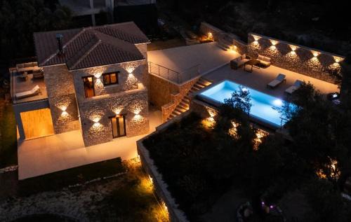 Lefkada Villa | Orraon Luxury Villa