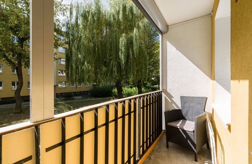 Nowe Miasto Apartment | Os. Bohaterów II Wojny Światowej 49 | Remote Work