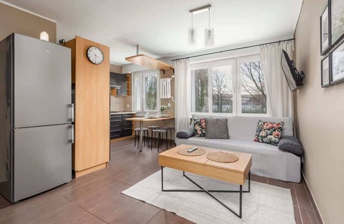 Nowe Miasto Apartment | Os. Jagiellońskie 26 | Comfy Apartment | Balcony