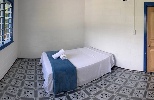 Nuku'alofa House | Osais Guest House Entire House - Nuku'alofa & WiFi