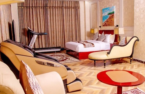 Port Harcourt Hotel | OSBORN LA PALM ROYAL RESORT PHC