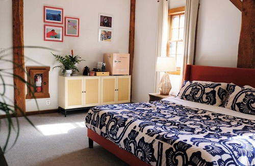 Spottswood Bed & Breakfast | Osceola Mill is a B&B inn located in the Shenandoah Valley 20 minutes from Lexington and Staunton.