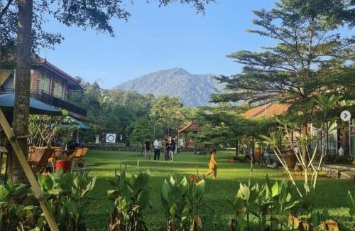 Karawang House | Osfa Villa