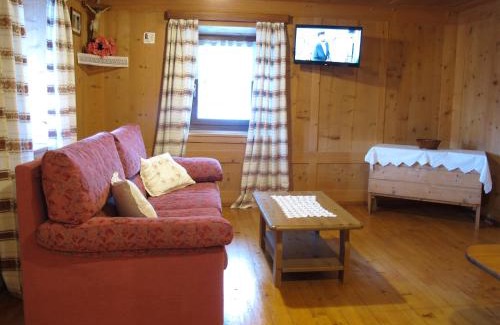 Rocca Pietore Apartment | Ospitalità Diffusa Laste Dolomites - Cèsa Murer