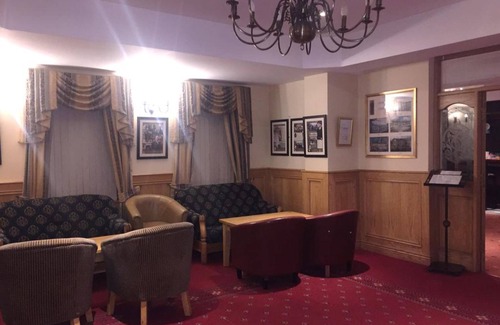 Gortahork Hotel | Ostán Loch Altan