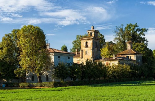 Casteldidone Hostel | Ostello Castello Mina Della Scala