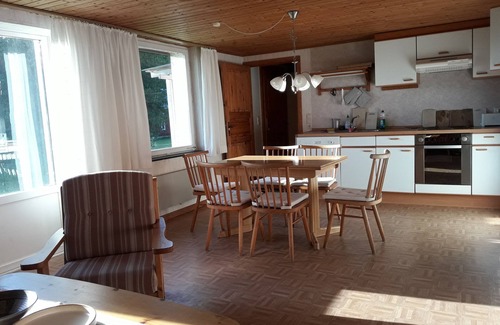 Asenhoga Condo | Österstuga - a cozy apartment right on the forest