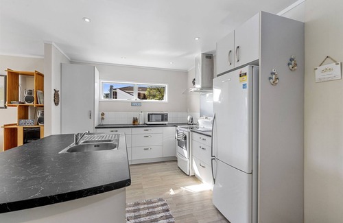 Whangaroa House | Ota Point Paradise - Whangaroa Holiday Home