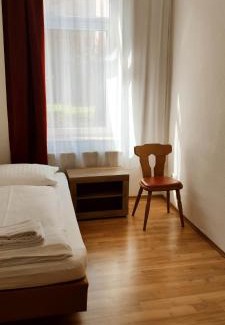 Ricklingen Apartment | Othman Appartements Pfarrstraße 54, EG