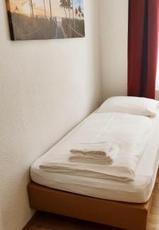 Ricklingen Apartment | Othman Appartements Pfarrstraße 54, EG