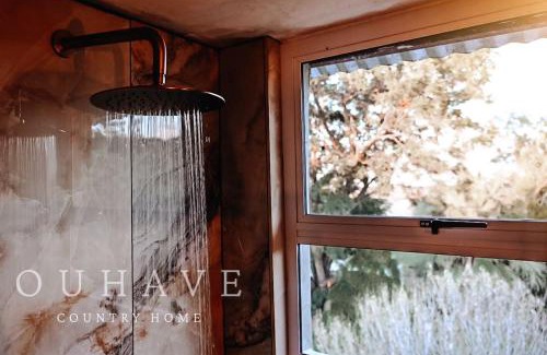 Otjozondjupa Region Bed & Breakfast | Ouhave Country Home